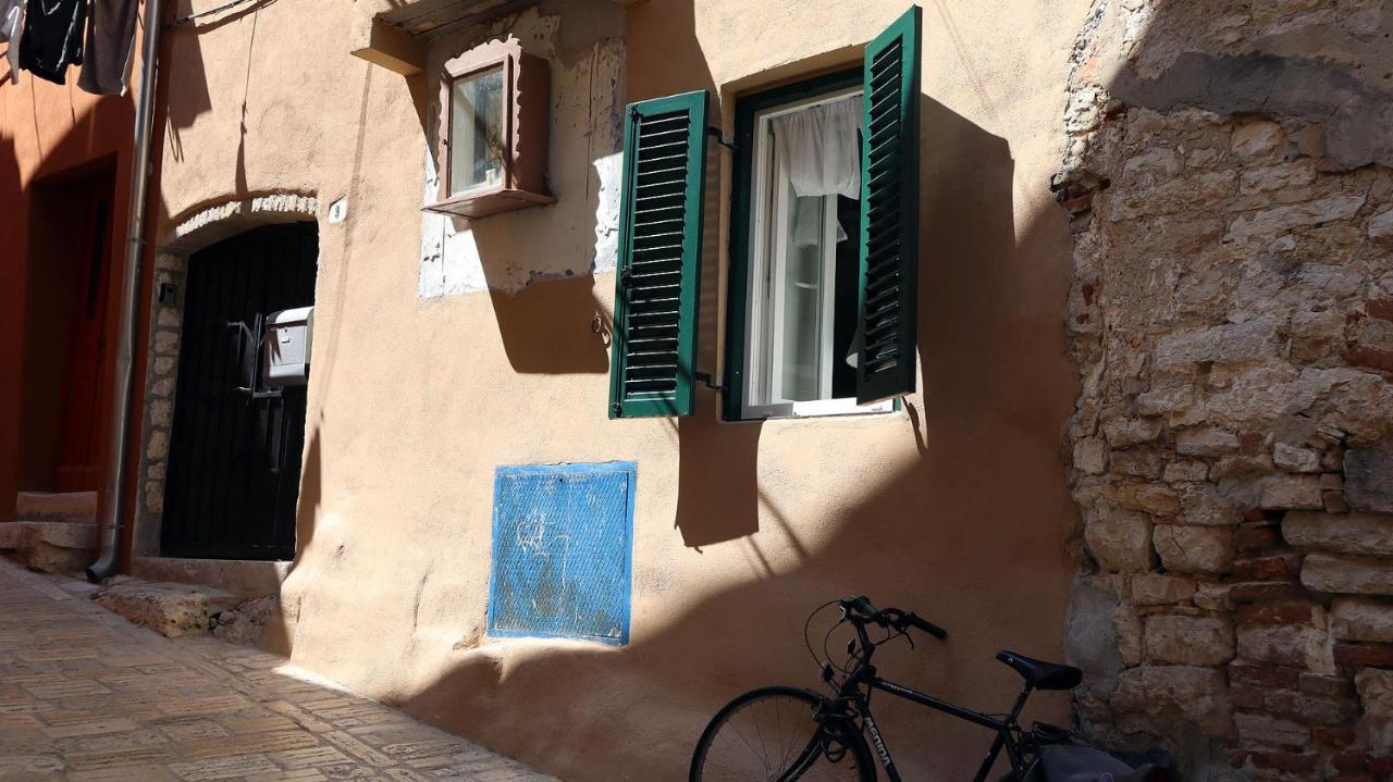 "Art Studio" Old Town Rovinj-Holiday, Optional Parking, Breakfast, Pula Aeroport Shuttl Apartment Ngoại thất bức ảnh